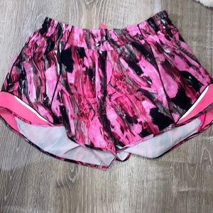 pink lululemon hottie hot shorts